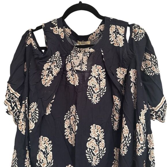 Kori America Navy and Cream Cold Shoulder Tunic- Size S - Picture 2 of 6